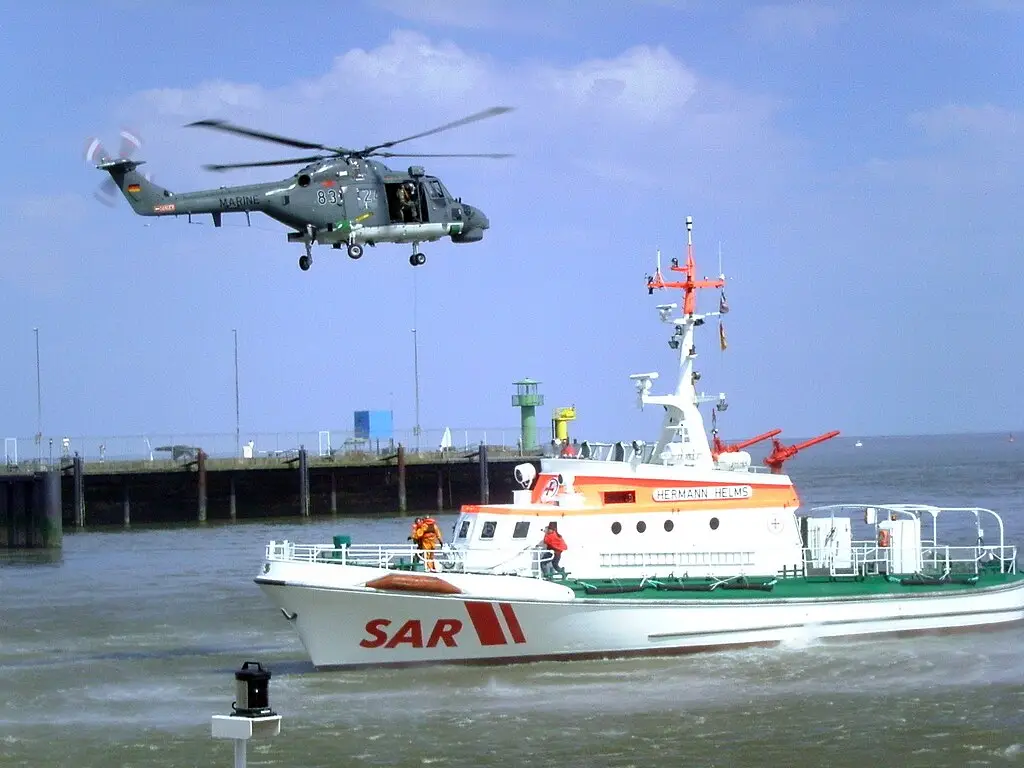 SAR schip en helikopter_scannerluisteren.nl - scannerluisteren.nl SAR schip en helikopter_scannerluisteren.nl
