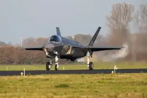 Vliegbasis Leeuwarden_F35_scannerluisteren.nl - scannerluisteren.nl Vliegbasis Leeuwarden_F35_scannerluisteren.nl