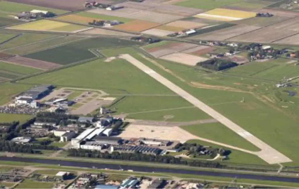 Vliegveld de Kooy Den Helder_scannerluisteren.nl - scannerluisteren.nl Vliegveld de Kooy Den Helder_scannerluisteren.nl